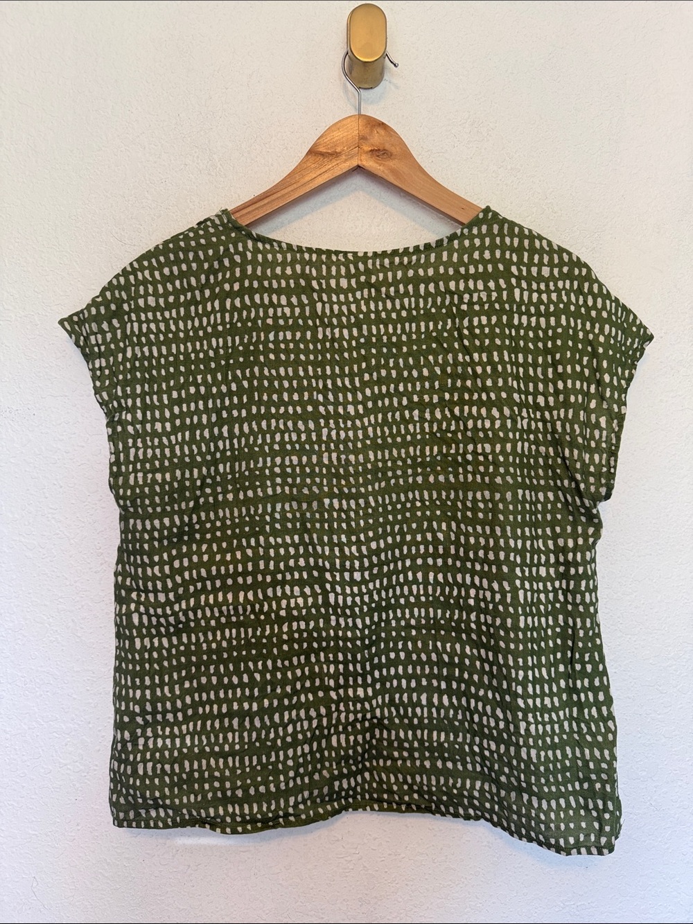 Lintico Relaxed Green Printed Short Sleeve Top - Picture 5 of 6